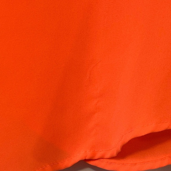 Women's Orange Top with button down back - Picture 4 of 5